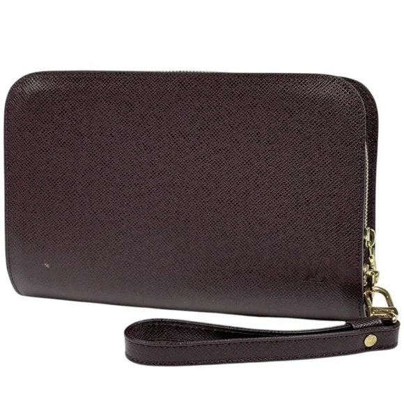 Vintage Louis Vuitton Vintage Taiga Baikal Burgundy Leather Wristlet Business