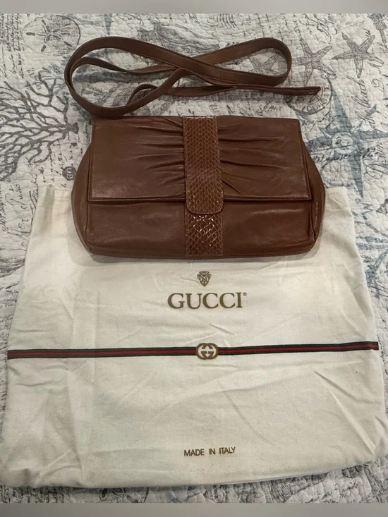 Vintage Gucci Cognac Brown Leather Crossbody Clutch with Textured Strap