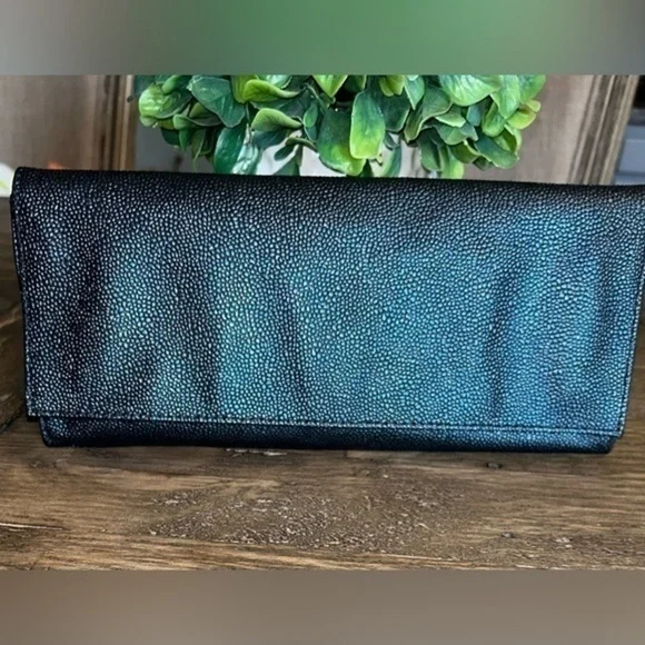 Juicy couture, clutch bag, blue shimmery, pebbled, leather brand new