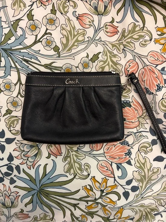 Coach Black Leather Pleated Wristlet Clutch