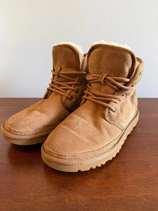 UGG Neumel Boots Men's Size 6 Chestnut Tan Suede Chukka Boots