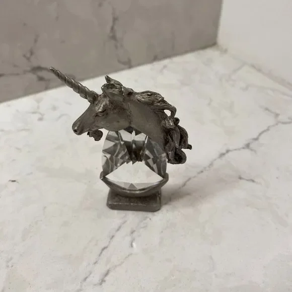 Spoontiques 1983 Pewter and Crystal Prism Miniature Pewter‎ Unicorn Figurine