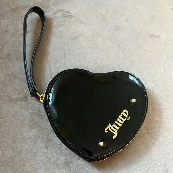*Juicy Couture* Black Patent Heart Zippy Wristlet Coinpurse EUC!