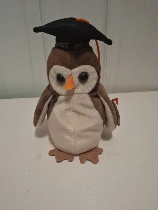 Ty Beanie Baby Graduation Owl Plush w Orange Beak Class Of '98