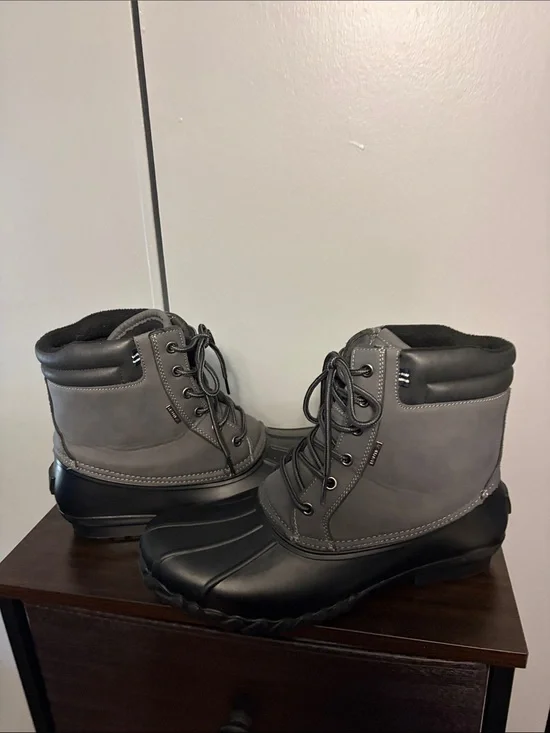 Nautica Men's Gray and Black Lace-Up Waterproof Boots