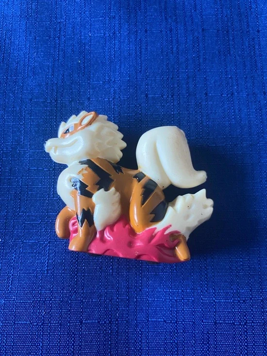 Vintage Pokemon Arcanine Nintendo Burger King Kids Meal Toy 1999
