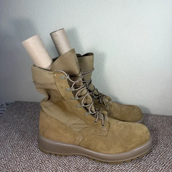 Belleville combat boots Mens 10.5W Vibram Steel Toe WorkBoots Gorpcore