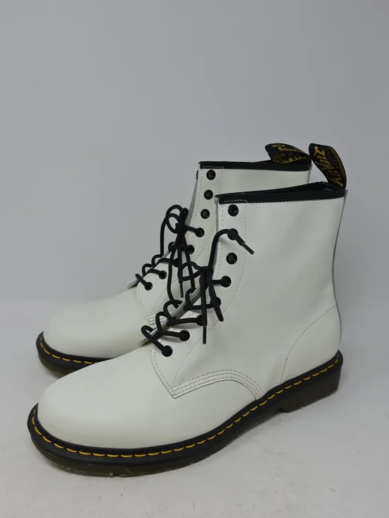 Dr. Martens Smooth Leather Lace Up Boots White Boots Unisex Men 13 Women 14
