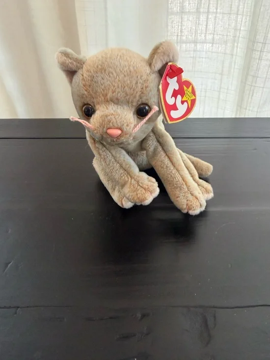 Ty Beanie Baby Brown Plush Kitten with Heart Tag