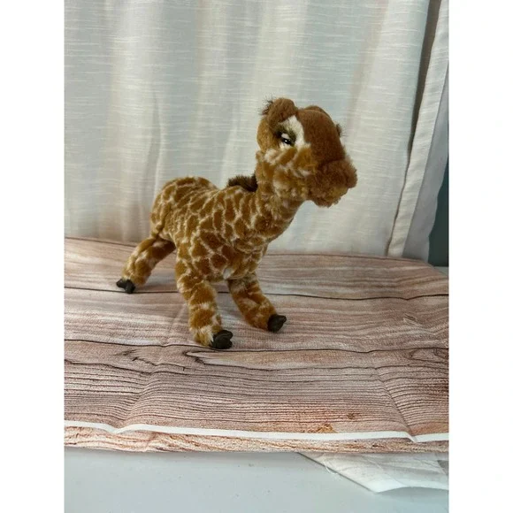 Bendable, stuffed animal‎ giraffe