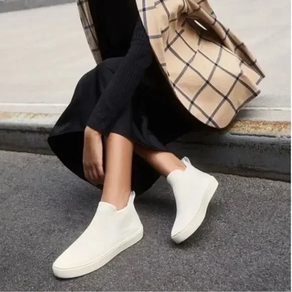 Rothy's The Chelsea Boot in White‎ Women’s Size 5