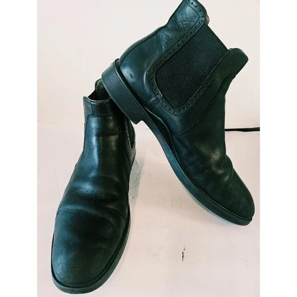 Johnston & Murphy Men's Boots waterproof  Size 10