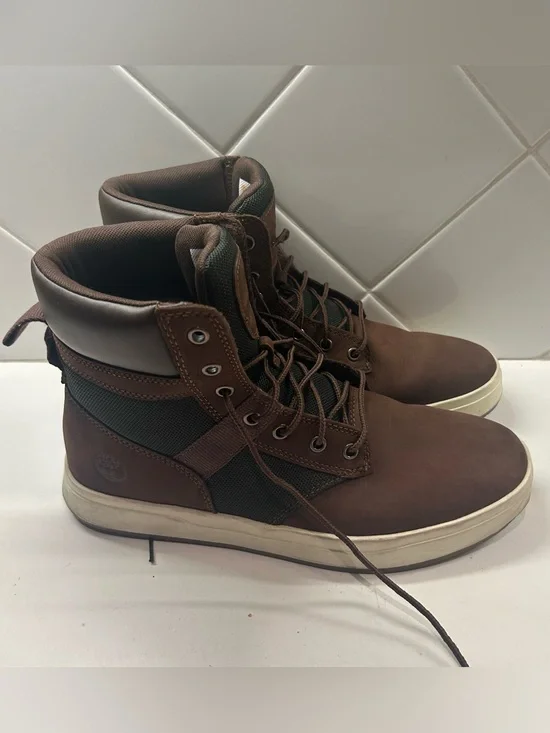 Timberland Men’s Boots Size 9 Davis Shoes Brown Green Nubuck Leather High Top