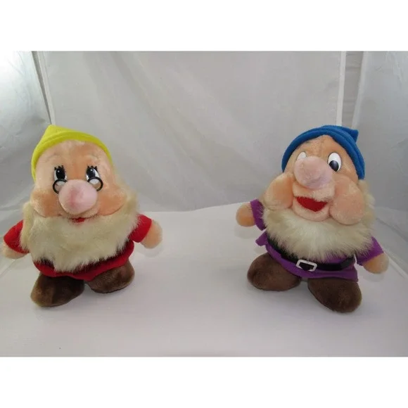 Vintage Disney Parks Snow White & Seven Dwarfs Plush Dolls - Doc &‎ Sneezy