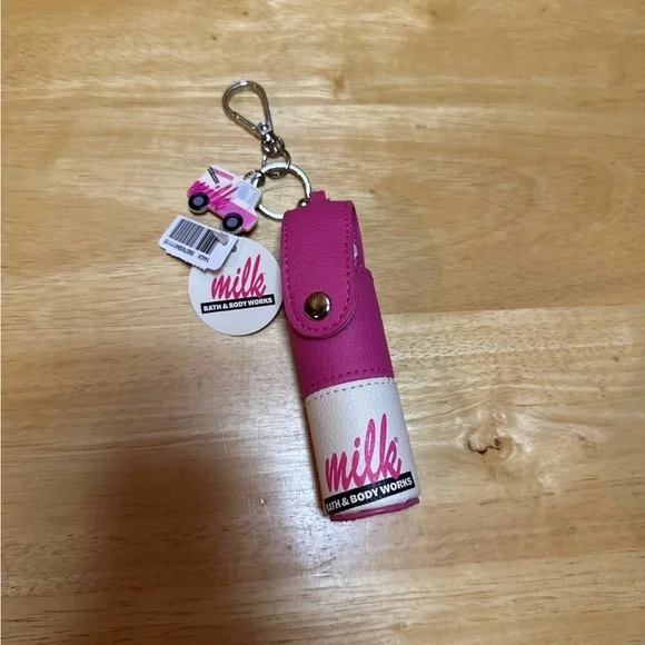 Bath & Body Works x Milk Bar 1oz Antibacterial Hand Spray Holder
