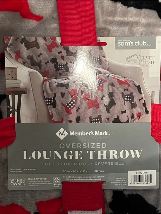 Member's Mark Oversized Lounge Throw - Scotty Dog Print, Gray/Red/Black