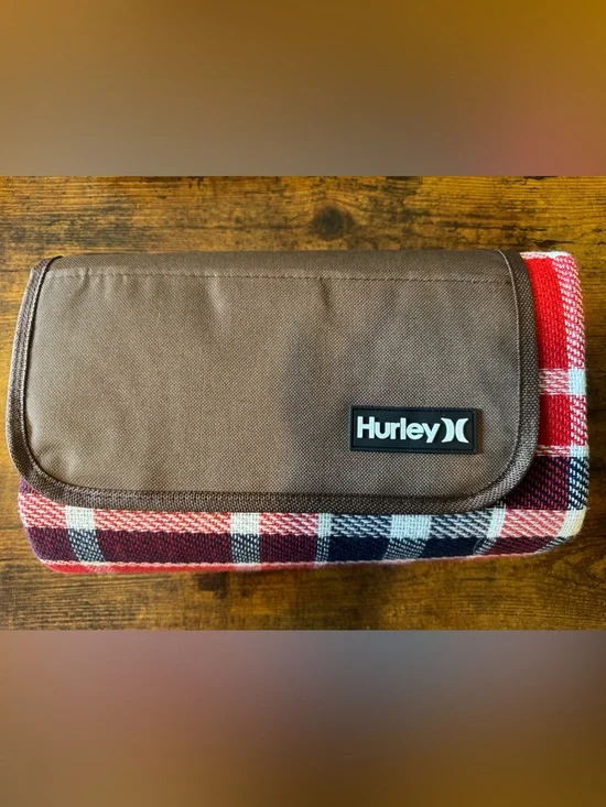 Hurley Water Resistant Outdoor Blanket