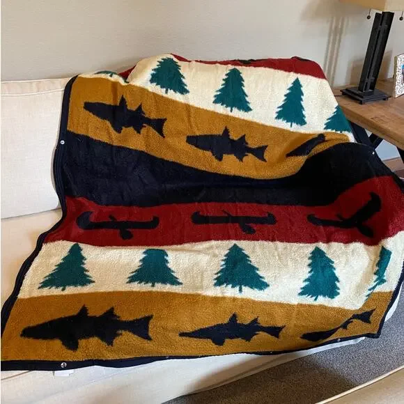 Vintage Biederlack “Fish Camp” Cuddle Wrap Stadium Blanket Snaps & Zipper 61x54