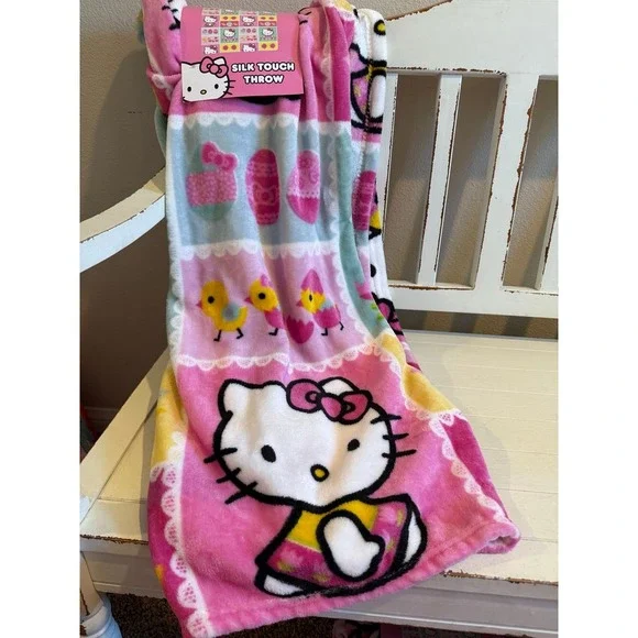 Hello Kitty NWT Pink & Aqua Easter Chicks Spring Silk Touch Throw Measures 50x70