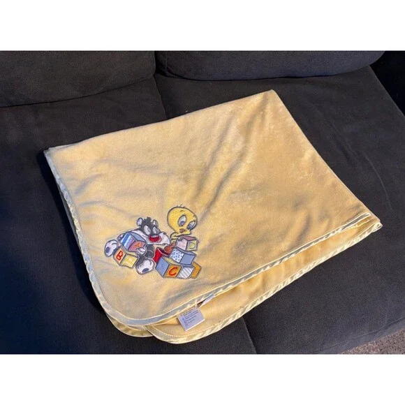 Baby Looney Tunes Vintage Satin Trim Embroidered Tweety Sylvester Blanket yellow