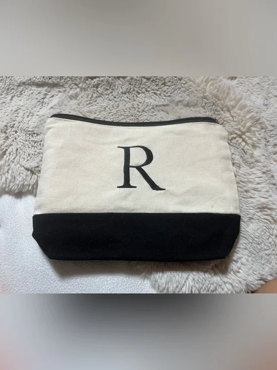Canvas Monogram Pouch with Black Accent - 'R'