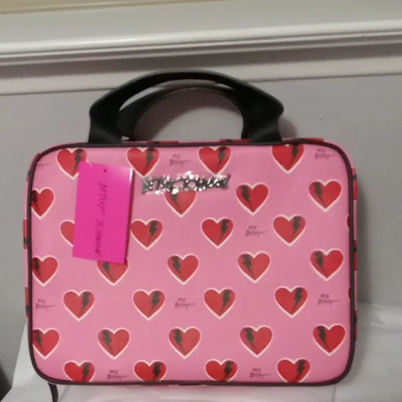 Betsey Johnson Bow Weekender ❤️❤️❤️❤️