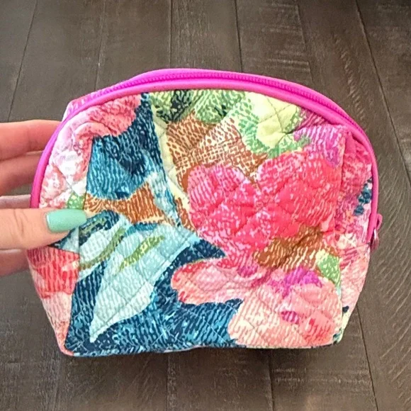 Vera Bradley Blue and Pink Floral Quilted Bag-NWOT