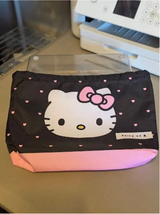 #HK-2426 Hello Kitty Nylon Accessory Pouch - Zippered