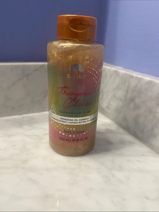 The Hut Tropic Glow Sparkling Gel Wash