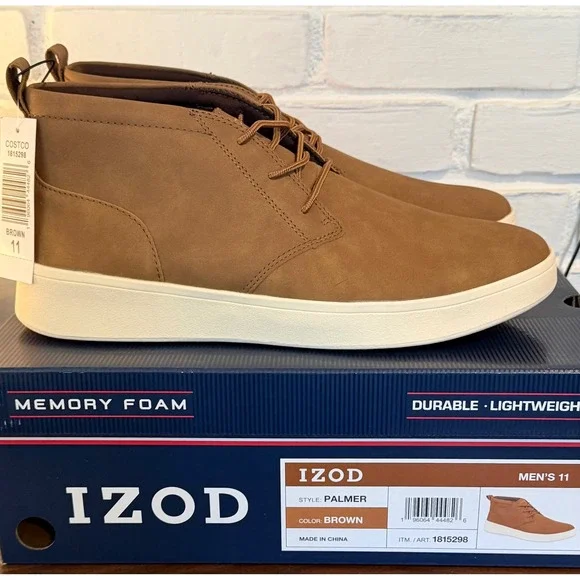 NWT IZOD Palmer Mens 11 Brown Memory Foam Chukka Boot Sneakers Preppy Classic