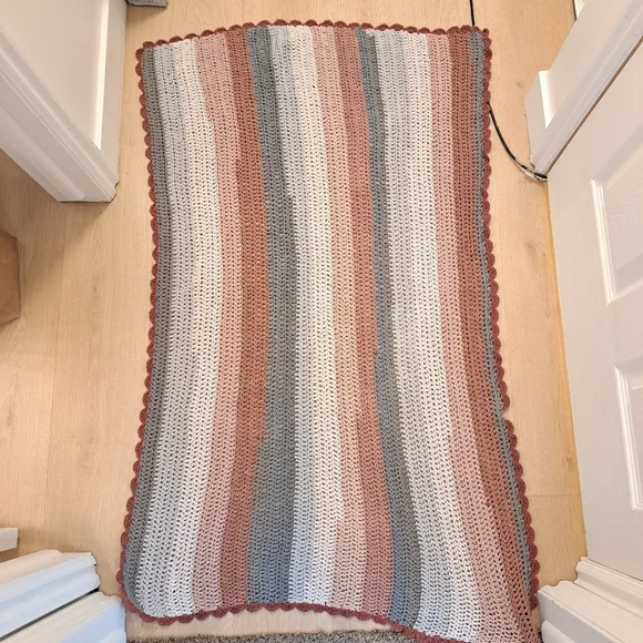 Multicolor Crochet Striped‎ Scalloped Trim Rectangle Small Nursery Decor Blanket