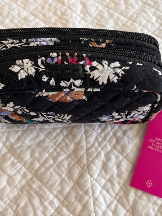 Vera Bradley Small Zip Around Make Up Brush Case NWT Woodland Friends