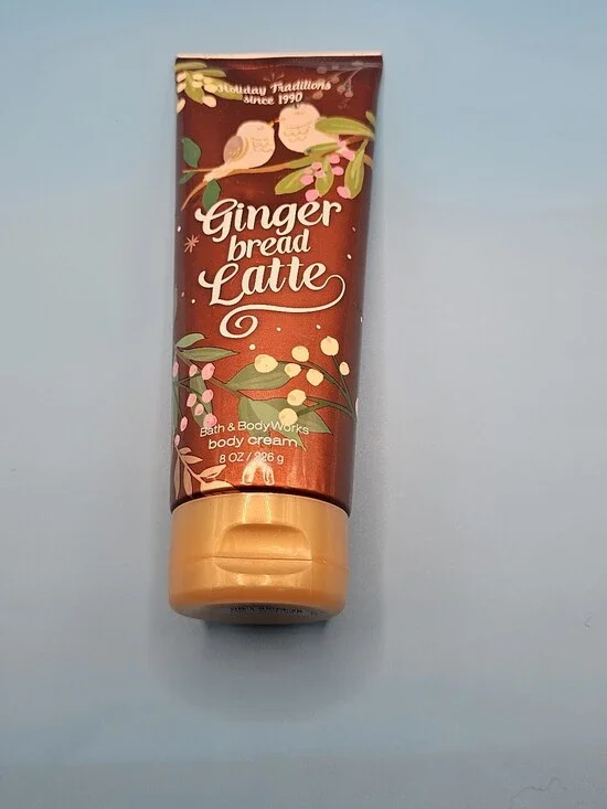 Bath & Body Works Gingerbread Latte Body Cream - Brown & Gold Accents