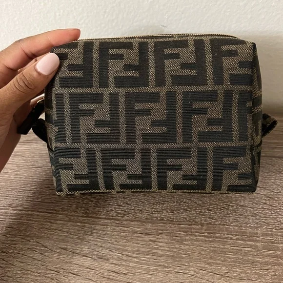 Fendi  cosmo pouch