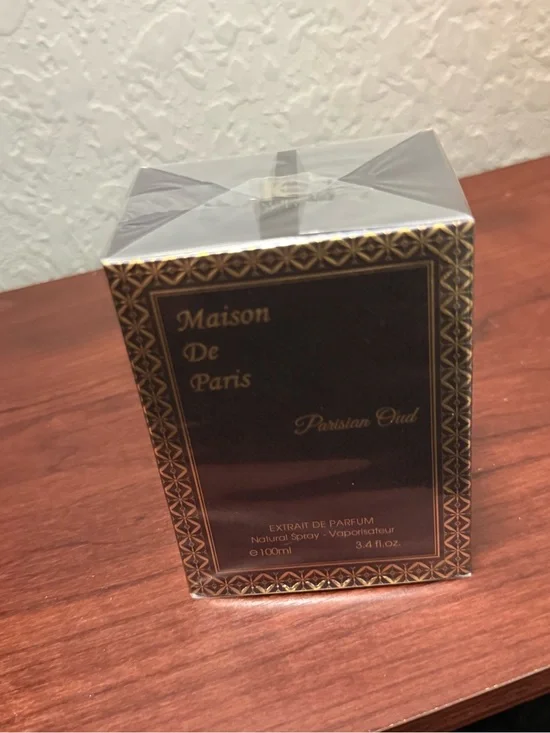 Parisian Oud Body Oil & Moisturizer - Black & Gold