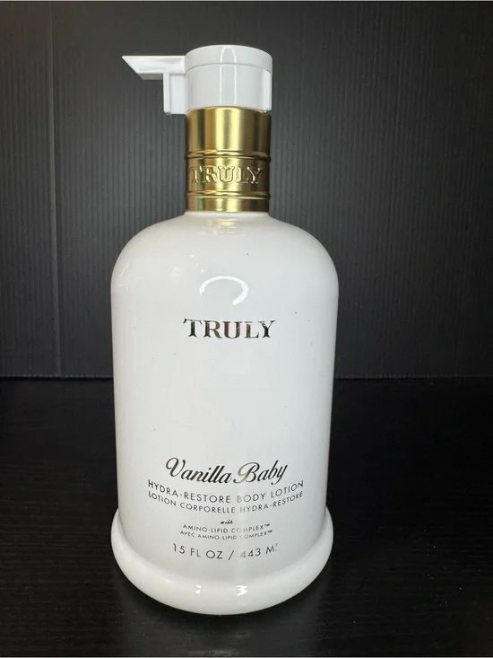 TRULY Vanilla Baby Hydra-Restore Body Lotion