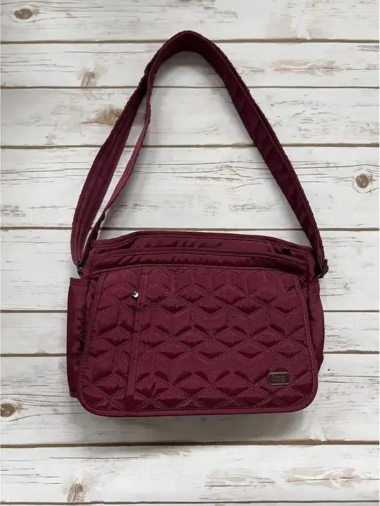 Lug Quilted‎ Shoulder Bag in Burgundy