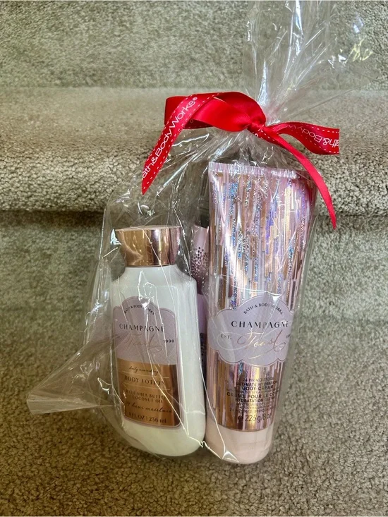 Bath and Body Works Champagne Toast Bundle NWT