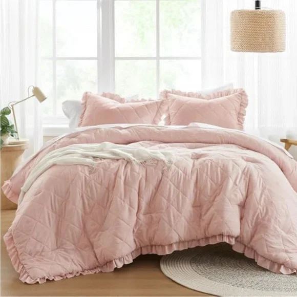 Plush Ruffled Quilted Comforter Set - Blush Pink