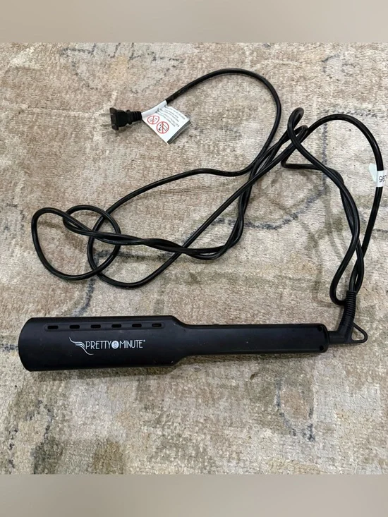 Pretty in a Minute Keratin Smart 2-Inch Flat Iron PIAM1042A-B