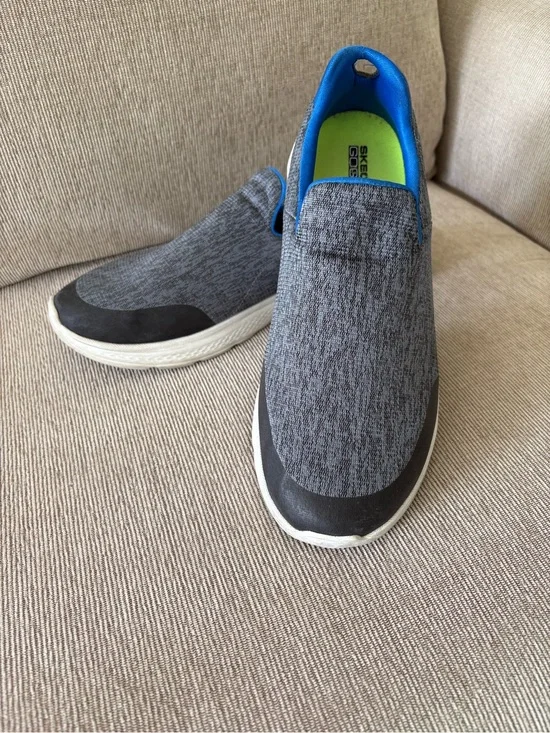 Skechers Men's Go Max. Sz 11.