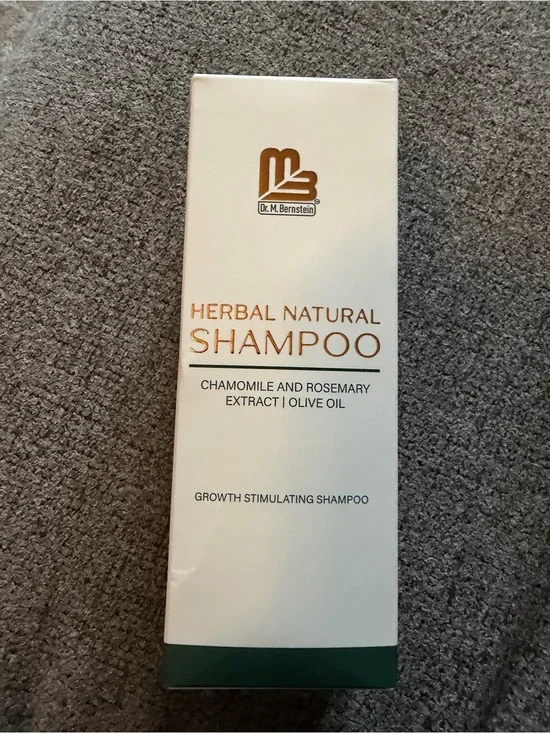 Herbal Natural Shampoo - White & Green