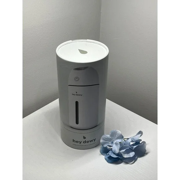 Hey Dewy Wireless Portable‎ Facial Humidifier Pearl brand new in Box