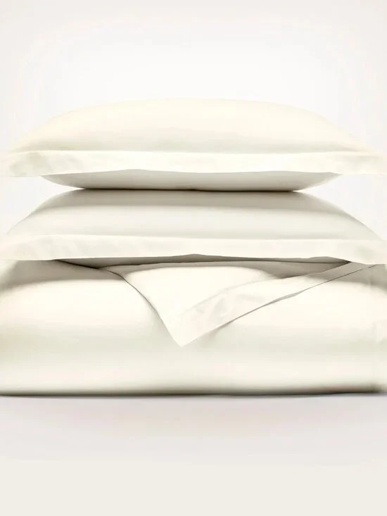 Boll & Branch Signature Hemmed Organic Cotton CREAM KING Duvet Cover Set. 2 Sham