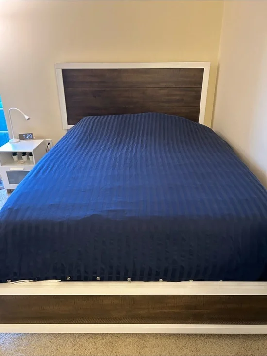 Charter Club Navy Blue Damask Striped Duvet Cover size - Queen/Full