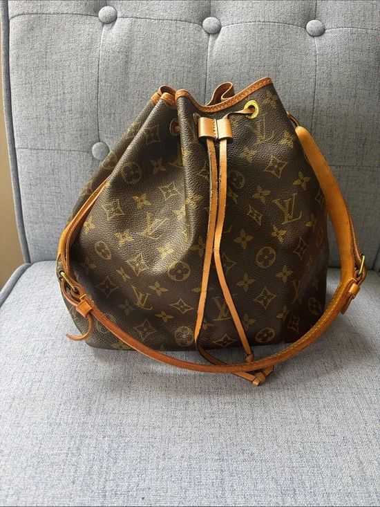 Louis Vuitton Monogram Canvas Drawstring Hobo in Brown and Tan