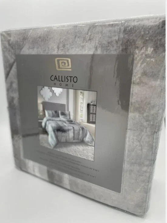 New Callisto Home Velvet Queen Duvet Cover Set With 2 Shams- Grey 96”x 92”