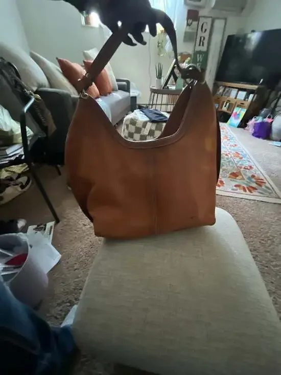 Cavalcanti Made in Italy Genuine Leather Hobo Shoulder Bag