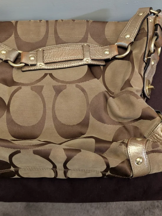 Coach Signature Canvas Shoulder Bag in Brown/Tan