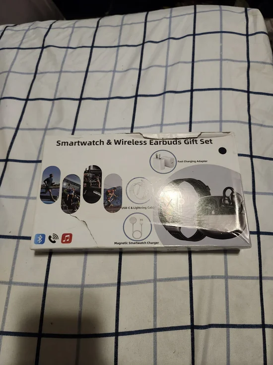 Black Smartwatch and Wireless Earbuds Gift Set - Black